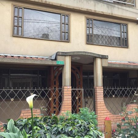 Casa Familiar Appartement Bogota Buitenkant foto